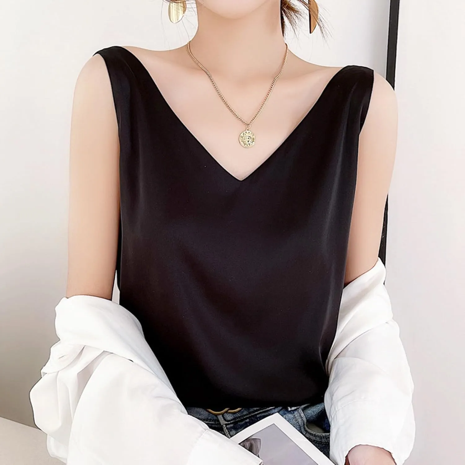 Womens Silk Stain Tank Tops Summer Casual V Neck Sleeveless Blouses Camisole Loose Fit Shirt Dressy Casual Tops